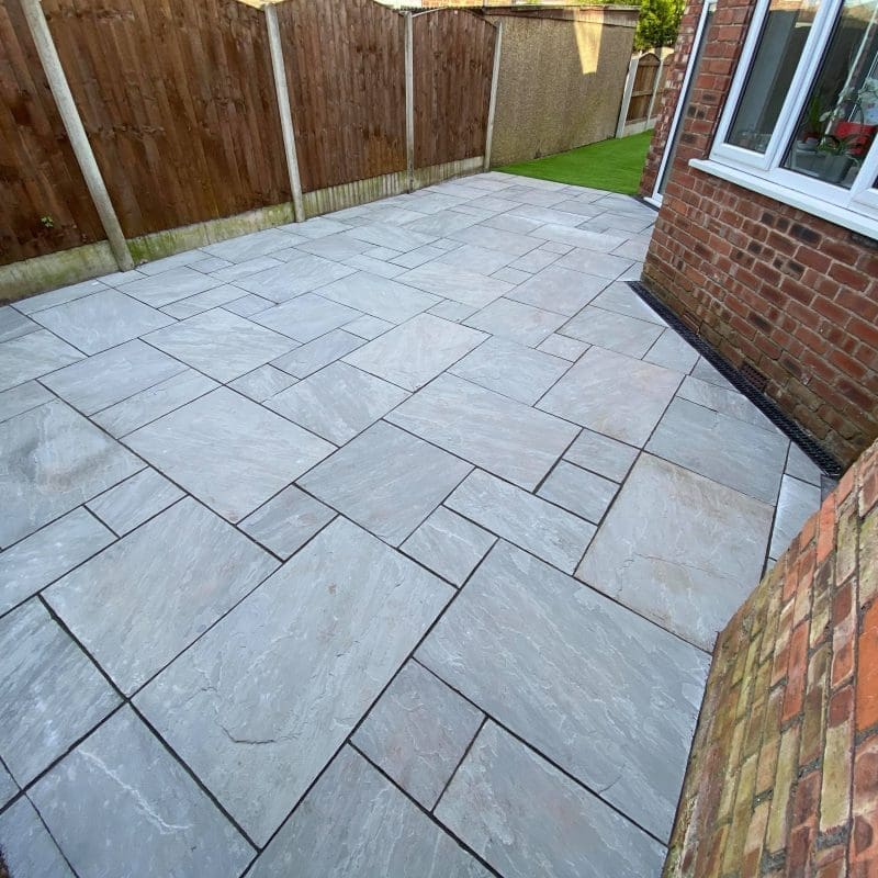 Kandla Grey Riven Mixed 22mm - Sandstone Supplies Uk
